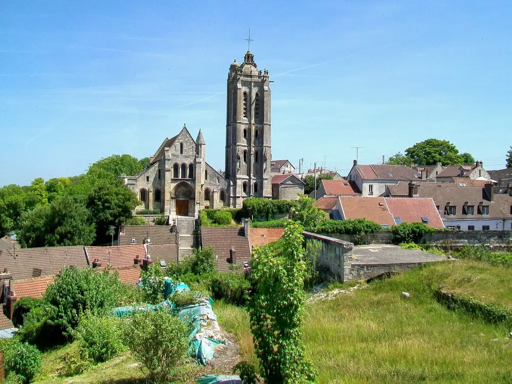 l'église Saint-Laurent — Beaumont-sur-Oise, secteur d'intervention détection canine punaises de lit