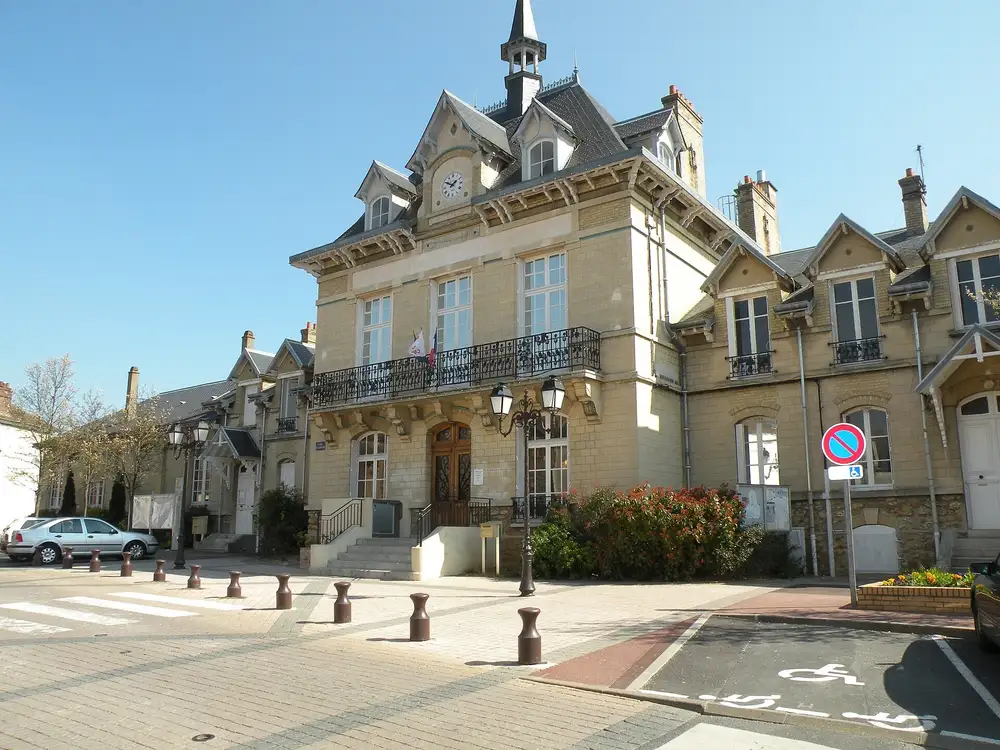 la mairie — Cergy, secteur d'intervention détection canine punaises de lit