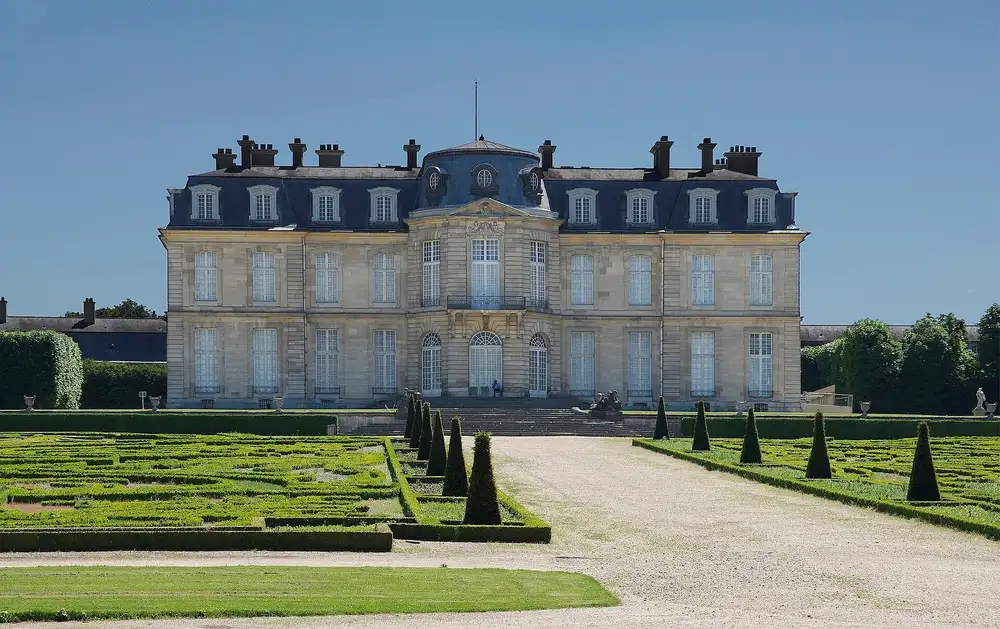 le château — Champs-sur-Marne, secteur d'intervention détection canine punaises de lit