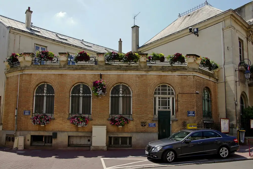 la mairie — Châtillon, secteur d'intervention détection canine punaises de lit