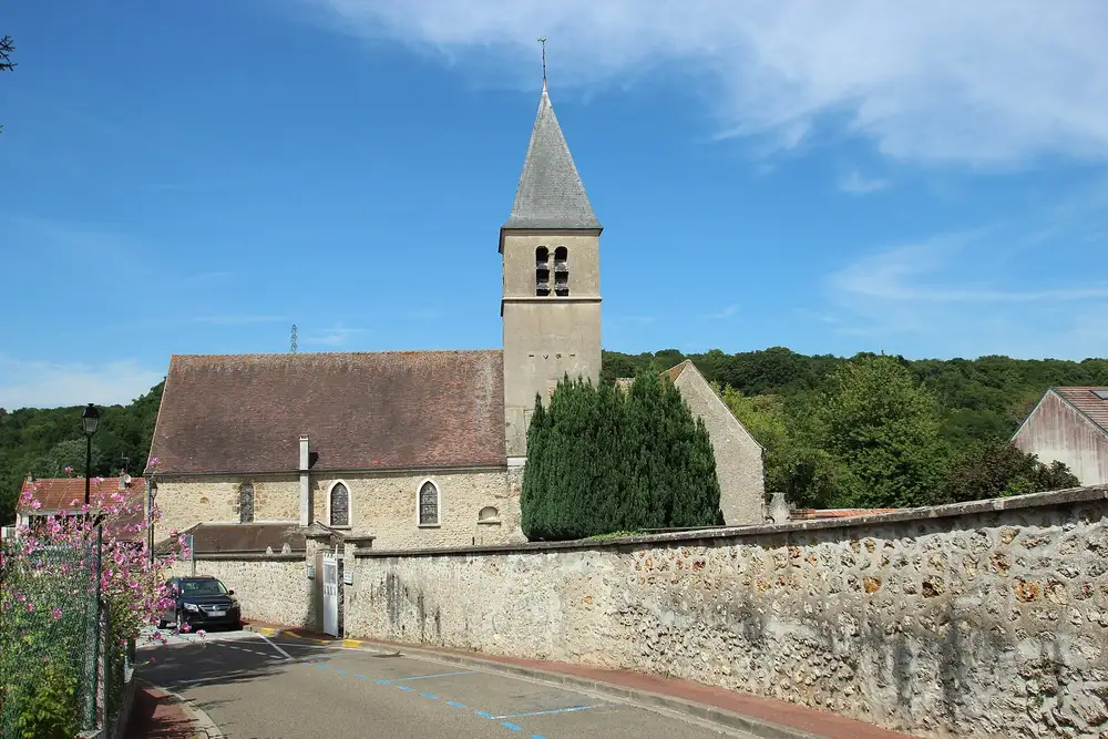 l'église Saint-Médard — Élancourt, secteur d'intervention détection canine punaises de lit
