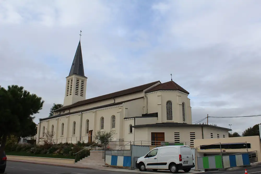 l'église Saint-Germain — Gagny, secteur d'intervention détection canine punaises de lit