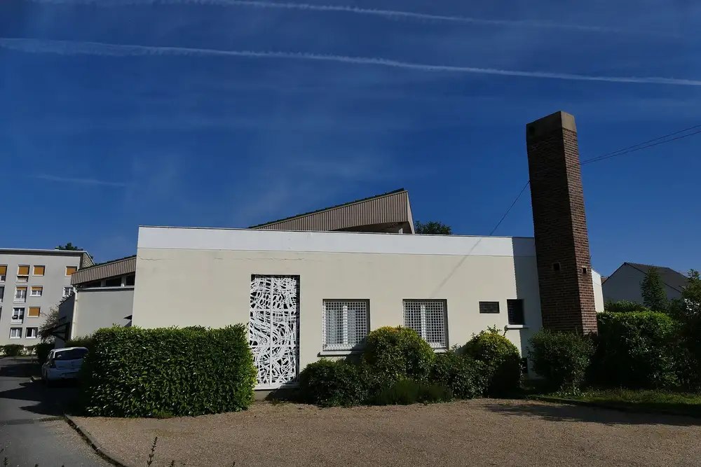 l'église Saint-François — Le Plessis-Bouchard, secteur d'intervention détection canine punaises de lit
