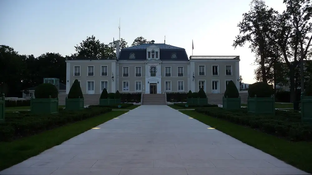 la mairie — Le Plessis-Trévise, secteur d'intervention détection canine punaises de lit