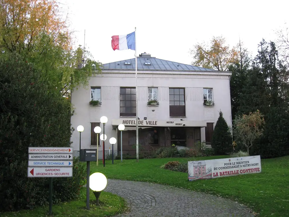 l'hôtel de ville — Mitry-Mory, secteur d'intervention détection canine punaises de lit