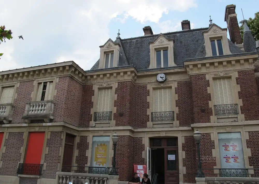 la mairie — Nanterre, secteur d'intervention détection canine punaises de lit