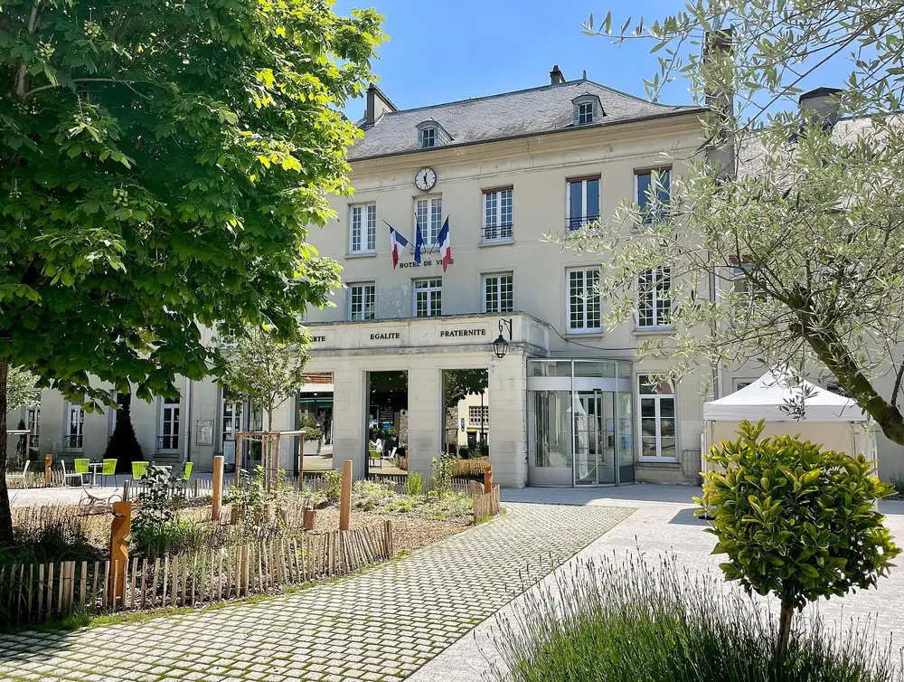 l'hôtel de ville — Palaiseau, secteur d'intervention détection canine punaises de lit