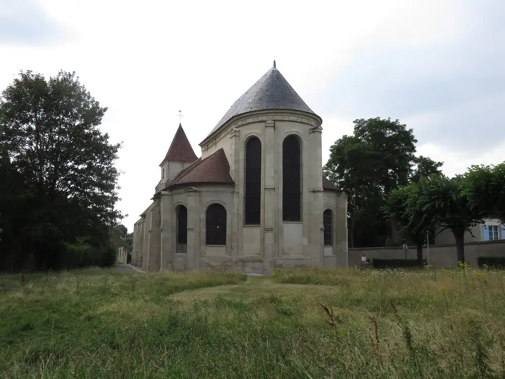 l'église Saint-Éloi — Roissy-en-France, secteur d'intervention détection canine punaises de lit