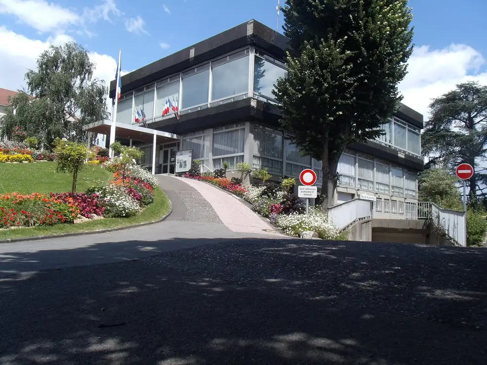 la mairie — Saint-Brice-sous-Forêt, secteur d'intervention détection canine punaises de lit