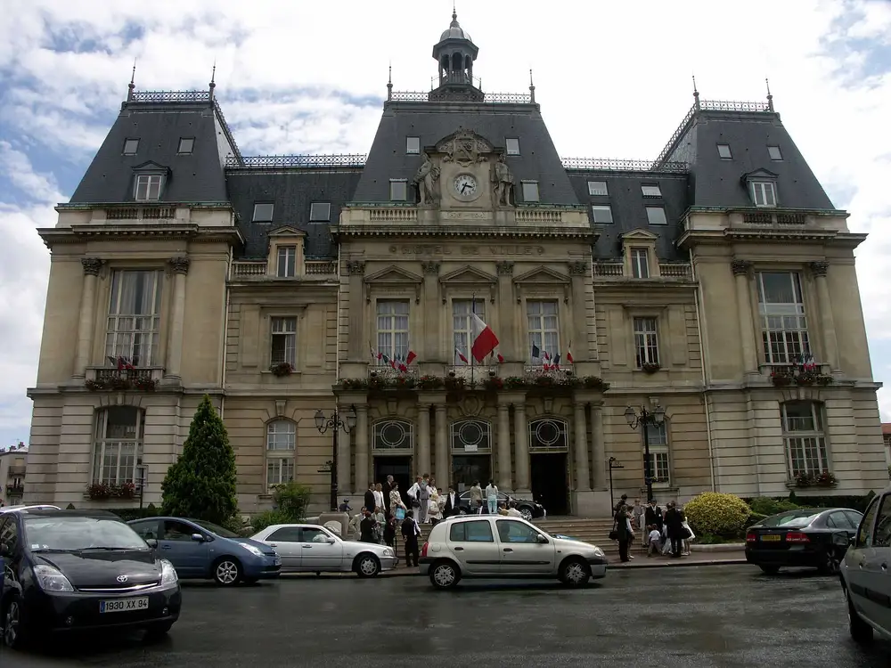 l'hôtel de ville — Saint-Maur-des-Fossés, secteur d'intervention détection canine punaises de lit