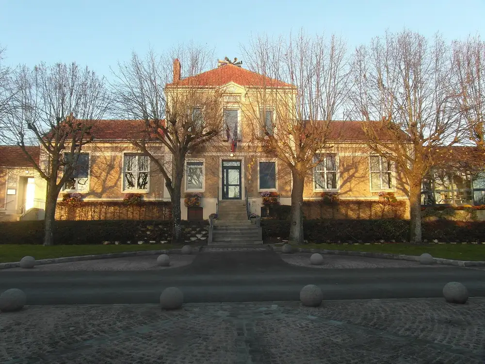 la mairie — Santeny, secteur d'intervention détection canine punaises de lit
