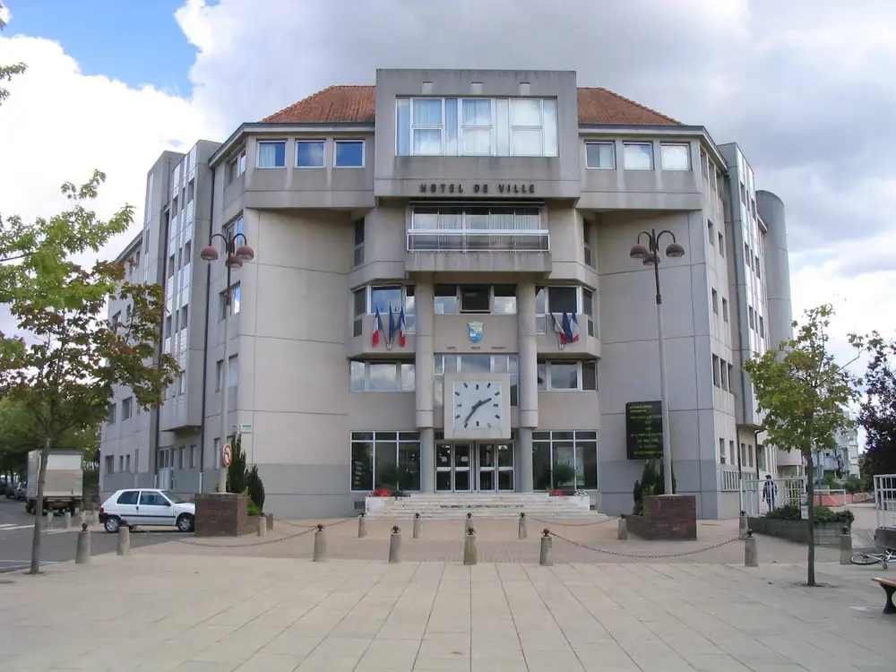 l'hôtel de ville — Savigny-le-Temple, secteur d'intervention détection canine punaises de lit
