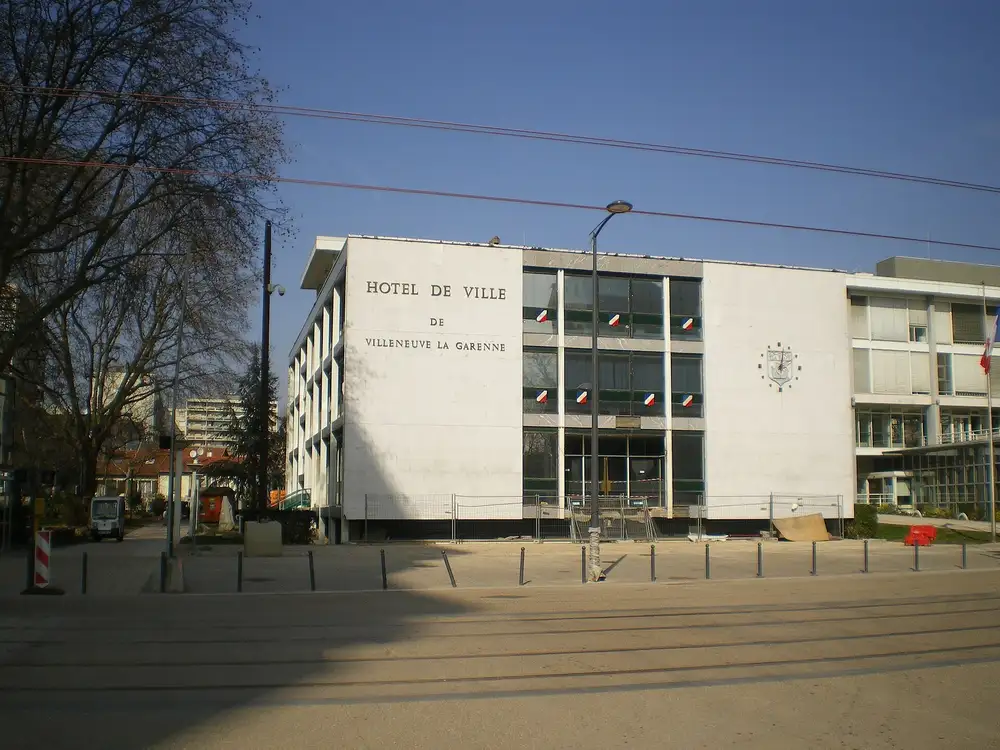 l'hôtel de ville — Villeneuve-la-Garenne, secteur d'intervention détection canine punaises de lit